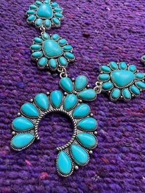 Turquoise Flower Statement Necklace - Women Jewelry